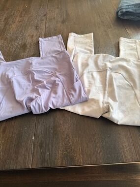 Athlete bundle - Lavender and white/gray workout capris
